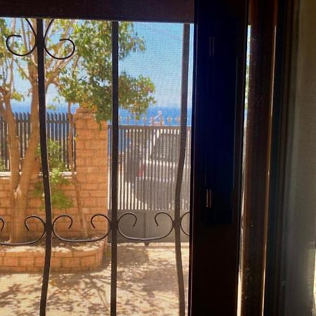 Family Apartments Sarandë 외부 사진