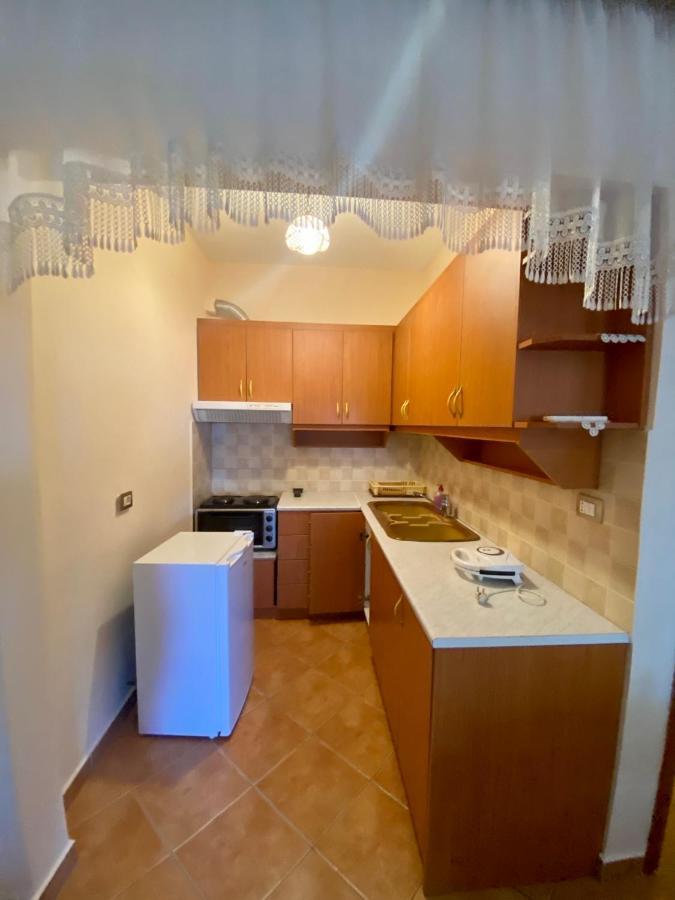 Family Apartments Sarandë 외부 사진