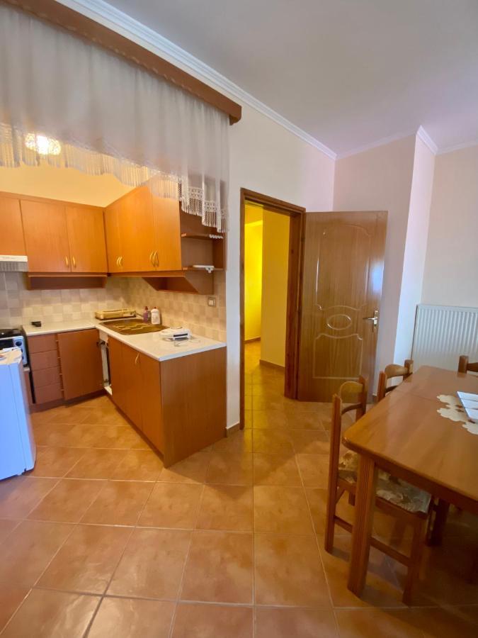 Family Apartments Sarandë 외부 사진