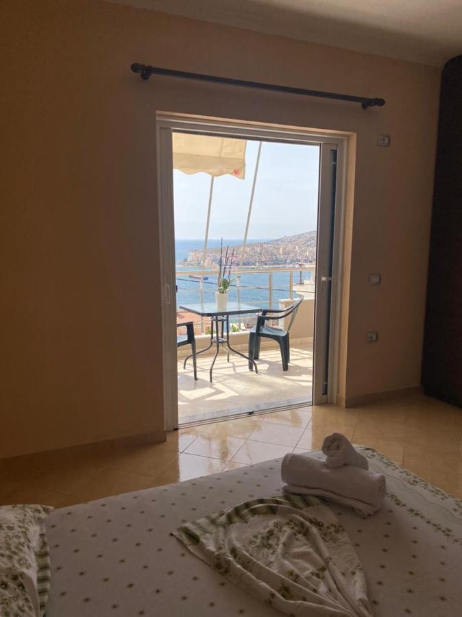 Family Apartments Sarandë 외부 사진